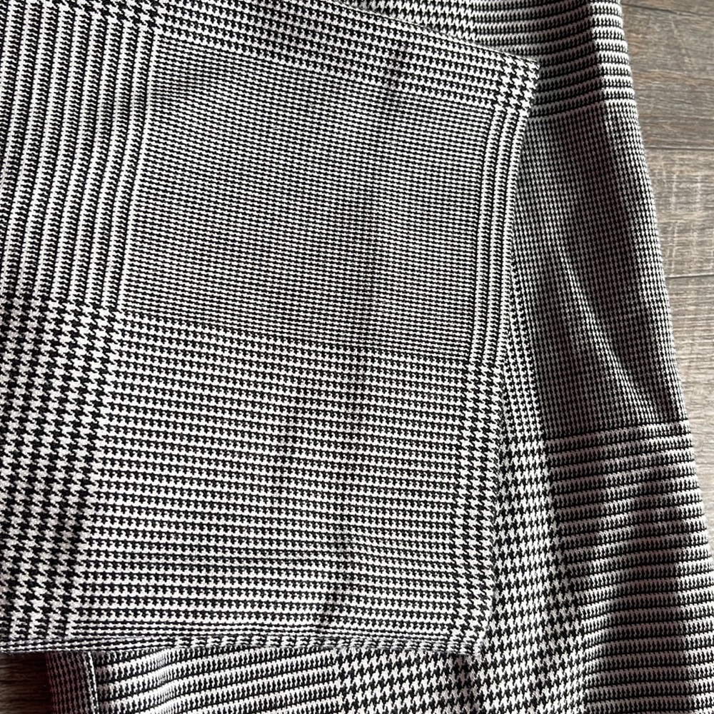 Loft Pants - Picture 8 of 11